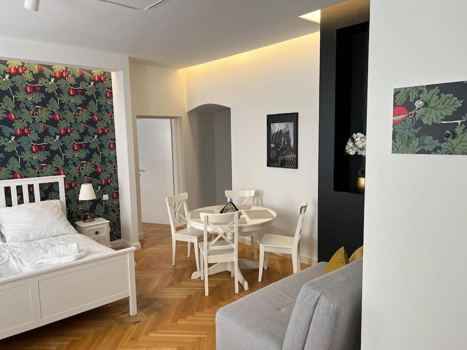 Gemuetliches Und Modernes Apartment,44 M² Wien Exterior foto