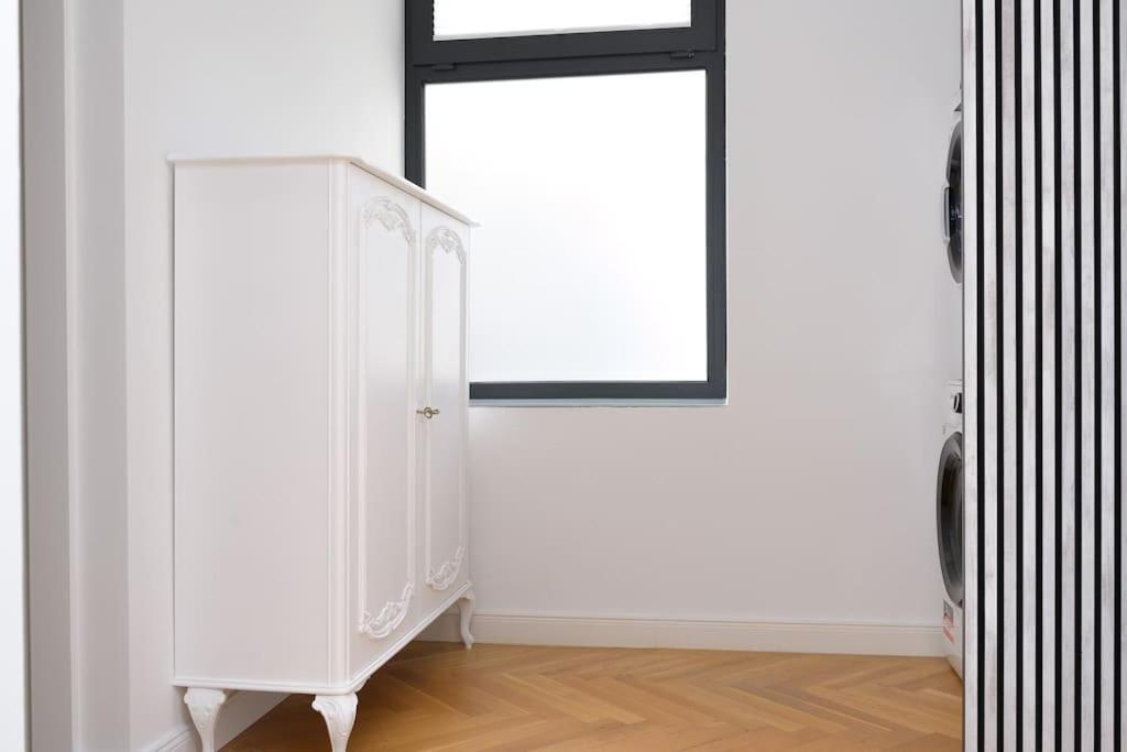 Gemuetliches Und Modernes Apartment,44 M² Wien Exterior foto